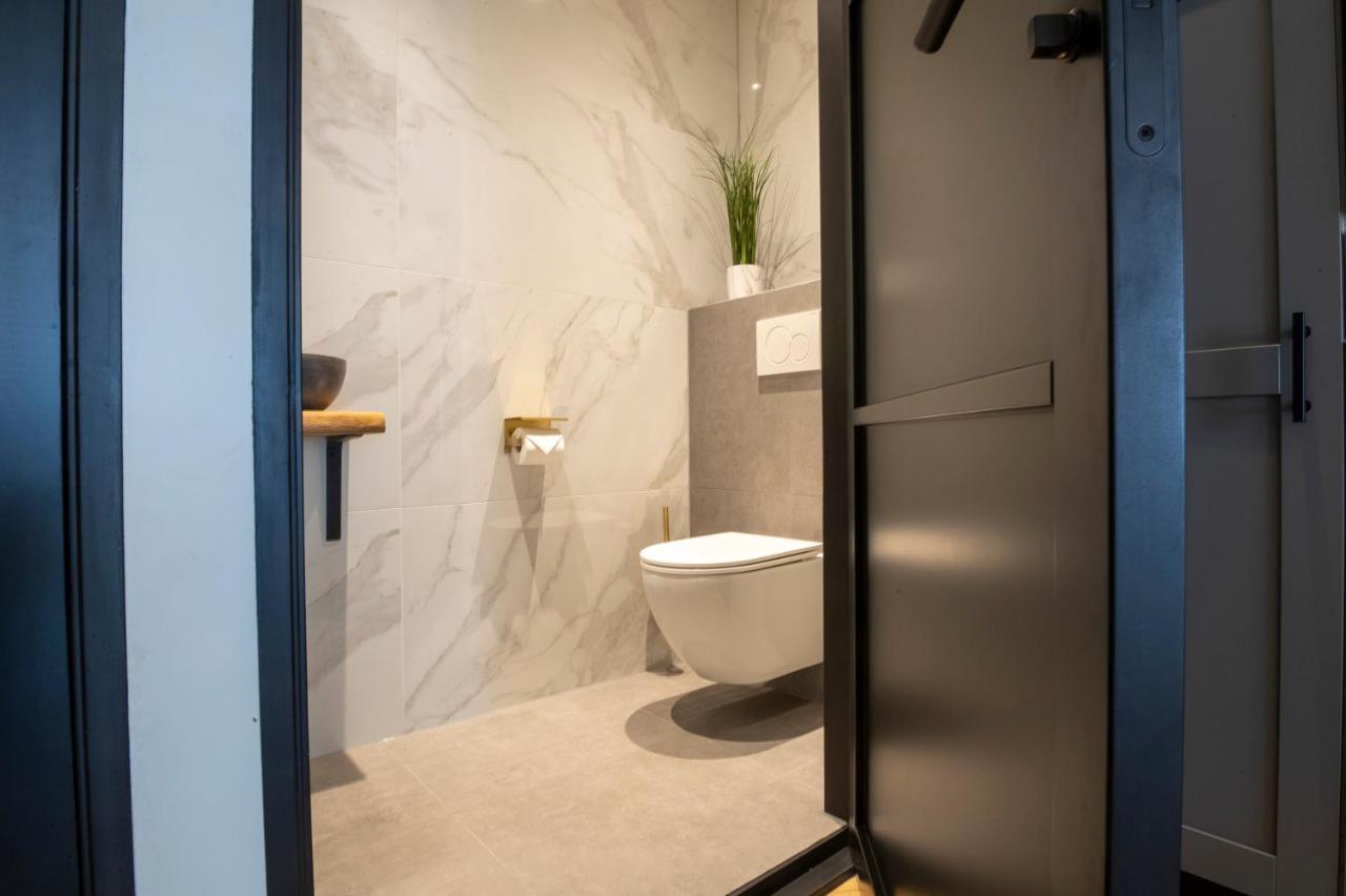 In De Mid - Prachtige Appartementen In Hartje ชูเรอ ภายนอก รูปภาพ